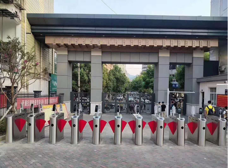 九江市第三中學(xué) 測溫通道閘